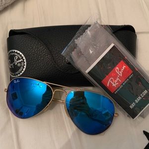 AVIATOR RAY BANS